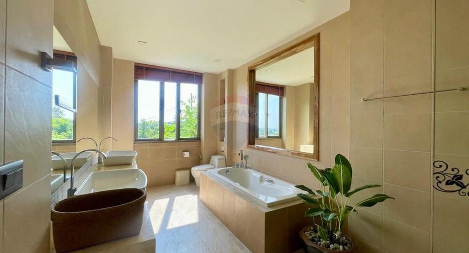 For sale 5 bedrooms villa in Ko Samui, Surat Thani