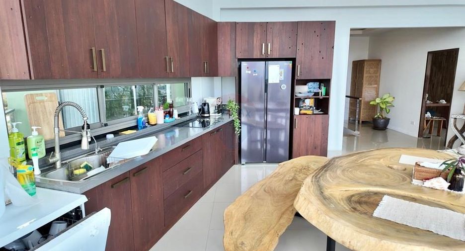 For sale 5 bedrooms villa in Ko Samui, Surat Thani