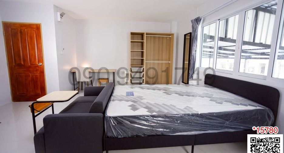 For rent 1 bed apartment in Wang Thonglang, Bangkok
