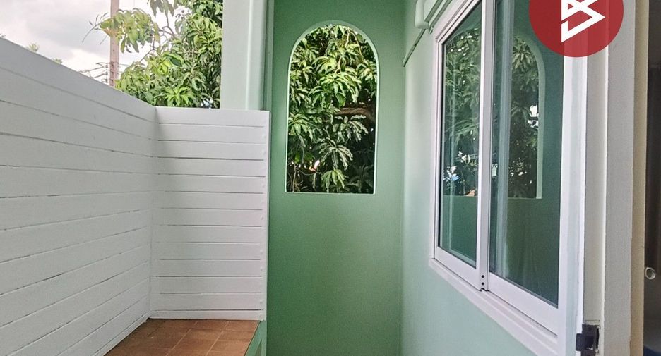 For sale 3 bedrooms townhouse in Don Mueang, Bangkok