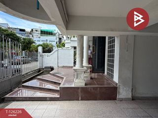 For sale 4 bedrooms townhouse in Yan Nawa, Bangkok