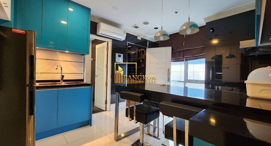 Condo en alquiler y en venta de 3 habitaciones en Watthana, Bangkok