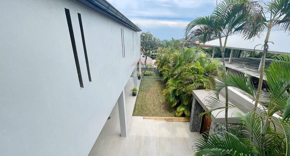 For sale 4 bedrooms villa in Ko Samui, Surat Thani