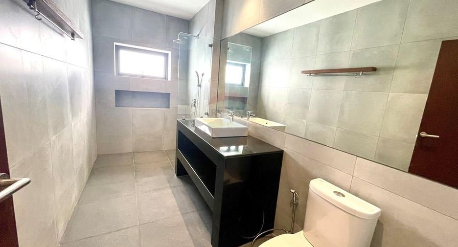 For sale 4 bedrooms villa in Ko Samui, Surat Thani