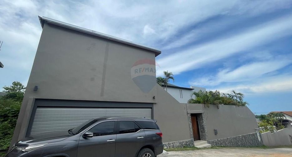 For sale 4 bedrooms villa in Ko Samui, Surat Thani