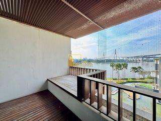 For sale 3 bedrooms condo in Yan Nawa, Bangkok
