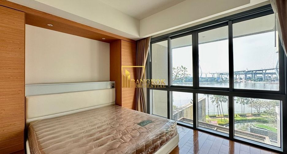 For sale 3 bedrooms condo in Yan Nawa, Bangkok