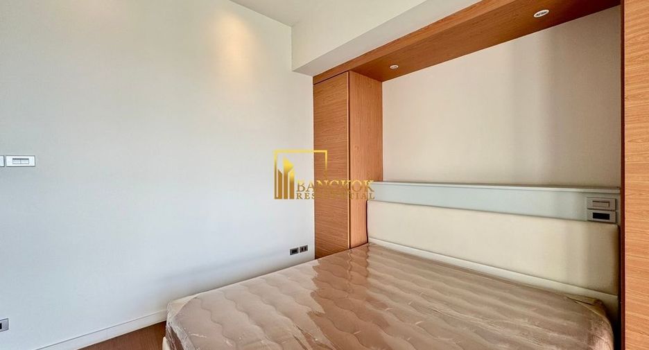 For sale 3 bedrooms condo in Yan Nawa, Bangkok