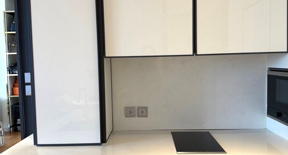 For rent and for sale 1 bed condo in Khlong Toei, Bangkok