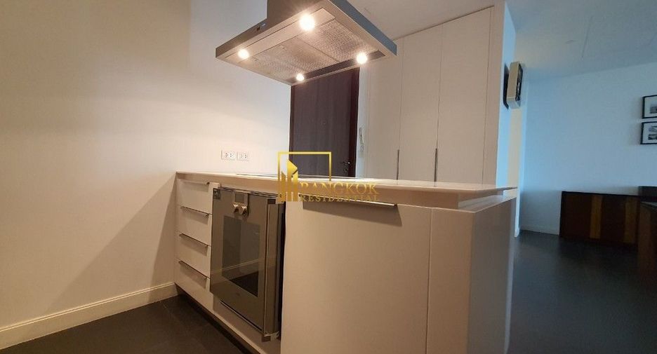 For rent and for sale 2 bedrooms condo in Pathum Wan, Bangkok