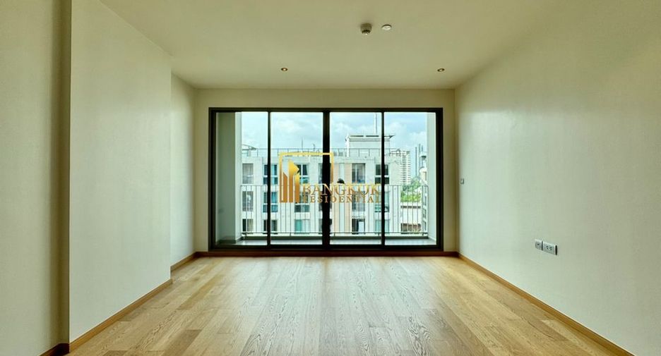For sale 3 bedrooms condo in Yan Nawa, Bangkok