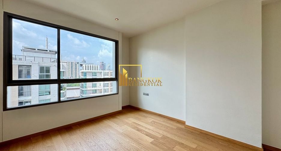 For sale 3 bedrooms condo in Yan Nawa, Bangkok