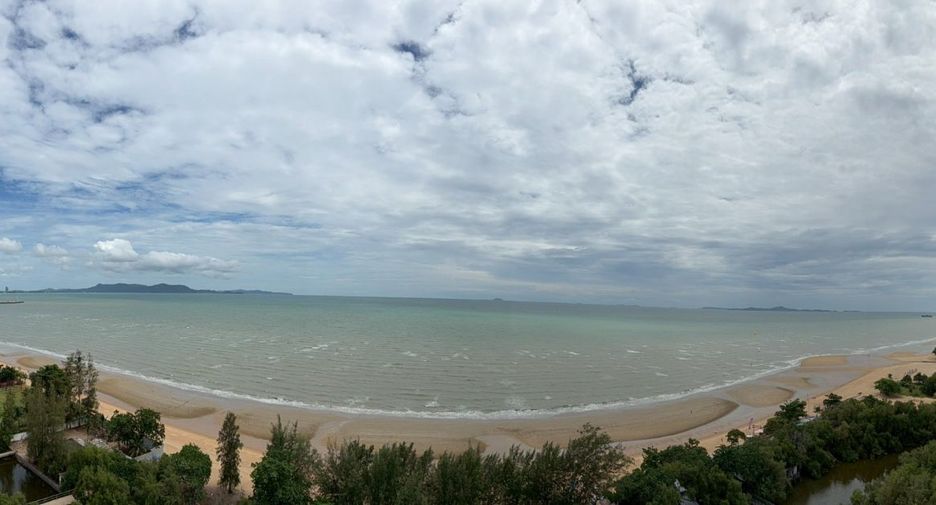 Condo en venta de 3 habitaciones en Sattahip, Chonburi