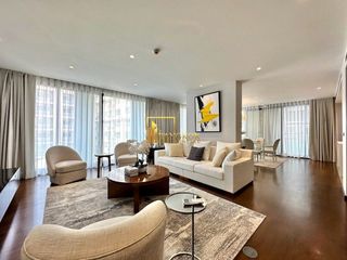 For sale 3 bedrooms condo in Watthana, Bangkok