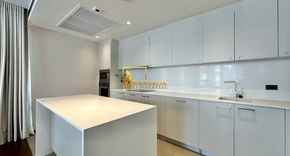 À vendre 3 chambres condo à Watthana, Bangkok