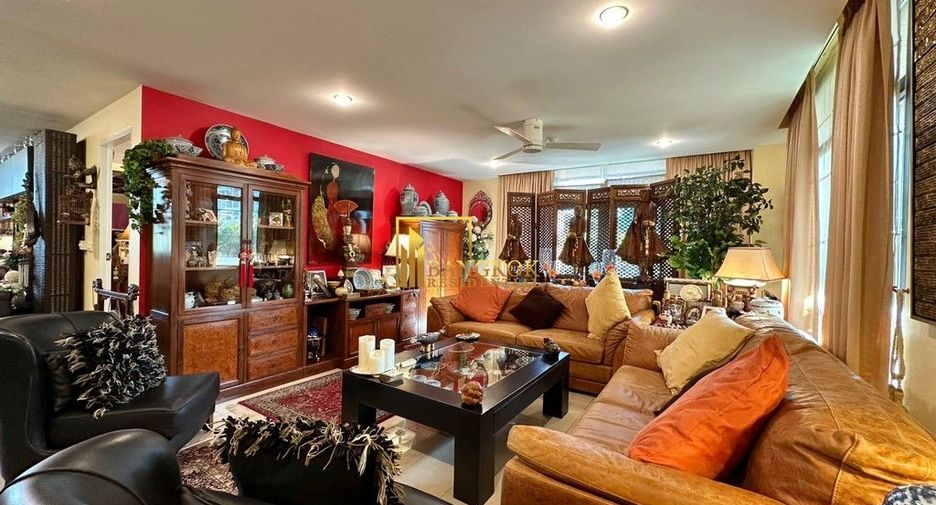 Condo en venta de 3 habitaciones en Watthana, Bangkok