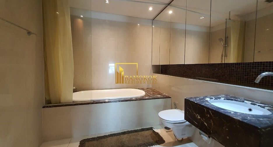For rent and for sale 3 bedrooms condo in Khlong Toei, Bangkok