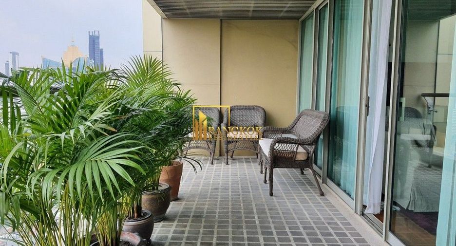 For rent and for sale 3 bedrooms condo in Khlong Toei, Bangkok