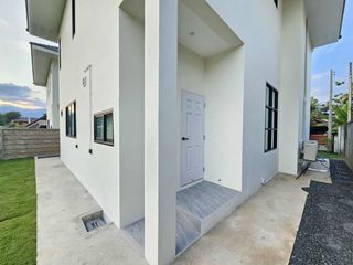 Casa en alquiler de 4 habitaciones en Mueang Chiang Mai, Chiang Mai