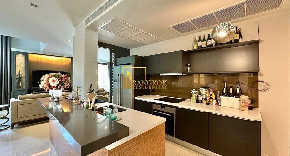 À louer et à vendre 3 chambres condo à Yan Nawa, Bangkok