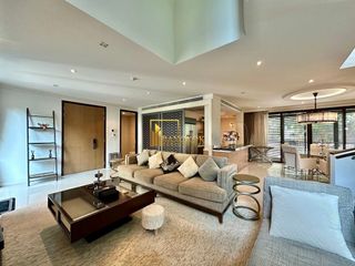 For rent and for sale 3 bedrooms condo in Yan Nawa, Bangkok