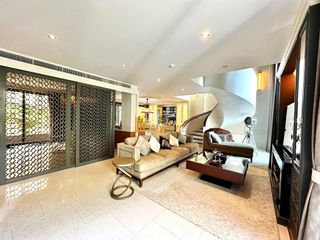 For rent and for sale 3 bedrooms condo in Yan Nawa, Bangkok