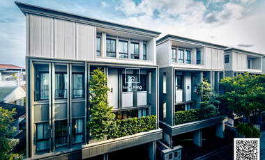 For sale 3 bedrooms house in Watthana, Bangkok