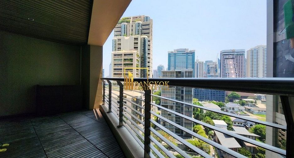 For rent and for sale 3 bedrooms condo in Khlong Toei, Bangkok