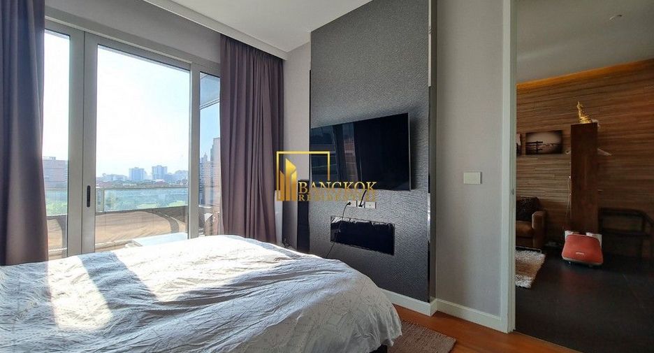 For sale 2 bedrooms condo in Pathum Wan, Bangkok