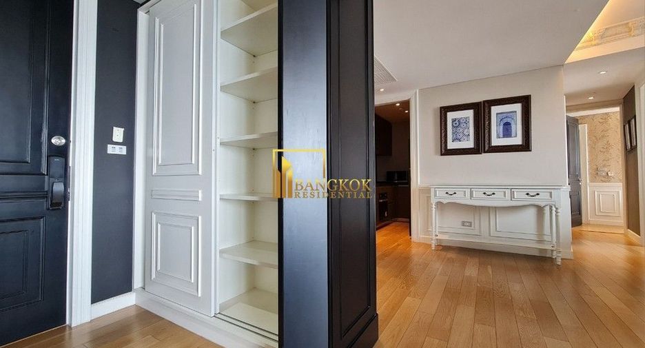For rent and for sale 3 bedrooms condo in Khlong Toei, Bangkok