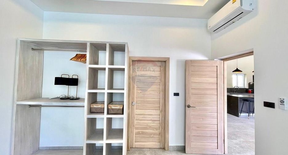 For sale 4 bedrooms villa in Ko Samui, Surat Thani
