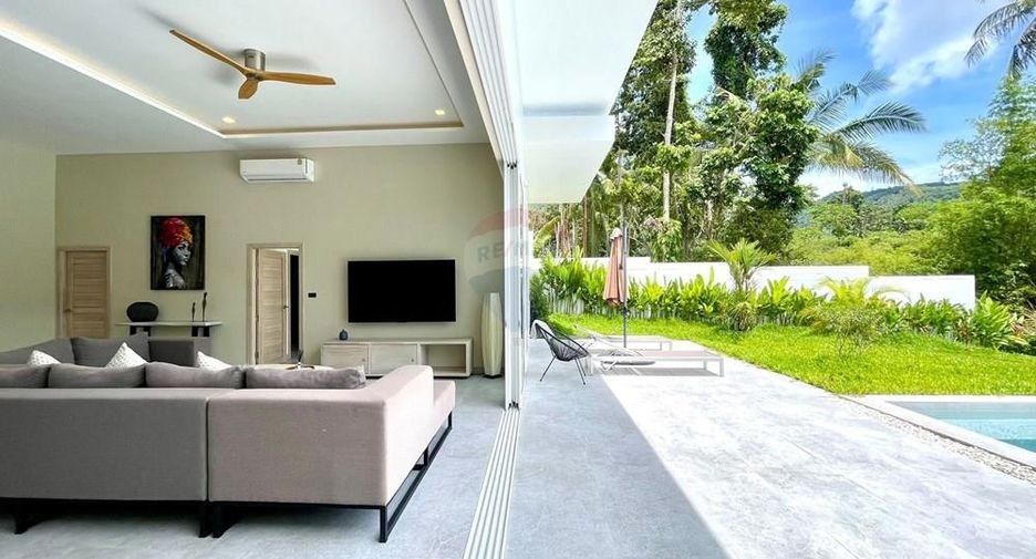 For sale 4 bedrooms villa in Ko Samui, Surat Thani