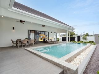 For sale 3 bedrooms villa in Hua Hin, Prachuap Khiri Khan