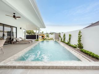 For sale 3 bedrooms villa in Hua Hin, Prachuap Khiri Khan