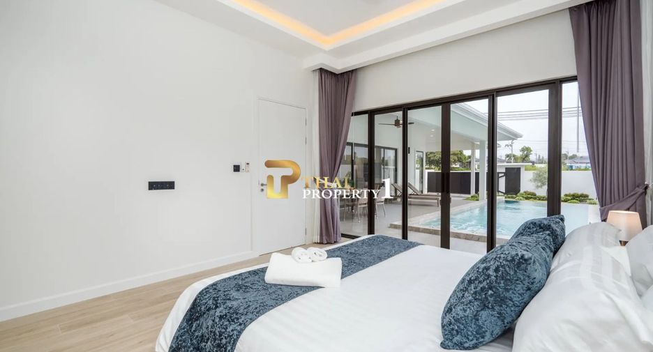 For sale 3 bedrooms villa in Hua Hin, Prachuap Khiri Khan