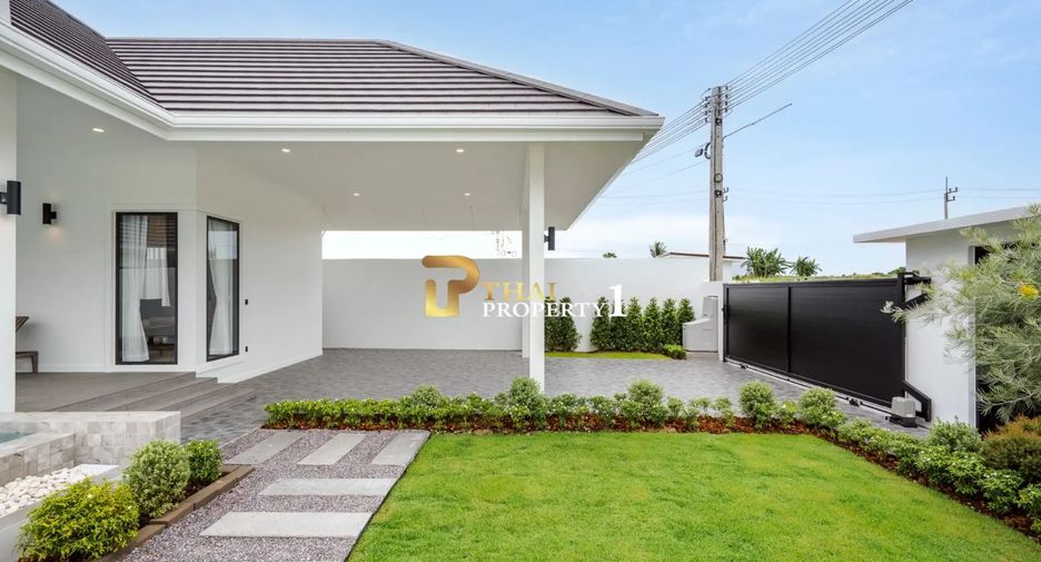For sale 3 bedrooms villa in Hua Hin, Prachuap Khiri Khan