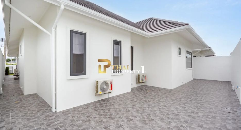For sale 3 bedrooms villa in Hua Hin, Prachuap Khiri Khan