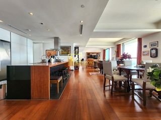 For rent and for sale 3 bedrooms condo in Yan Nawa, Bangkok