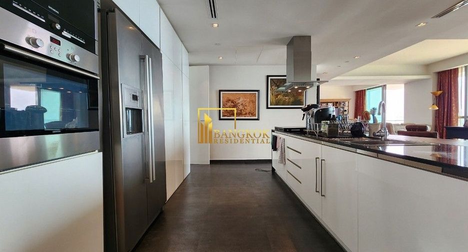 For rent and for sale 3 bedrooms condo in Yan Nawa, Bangkok