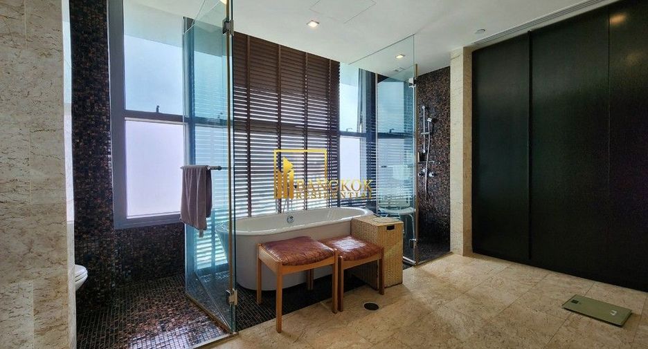 For rent and for sale 3 bedrooms condo in Yan Nawa, Bangkok