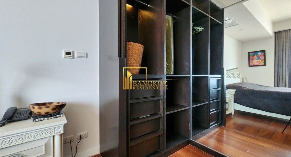 For rent and for sale 3 bedrooms condo in Yan Nawa, Bangkok