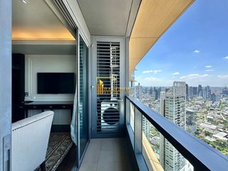 For rent そして for sale 3 ベッドルーム condo in Khlong Toei, Bangkok