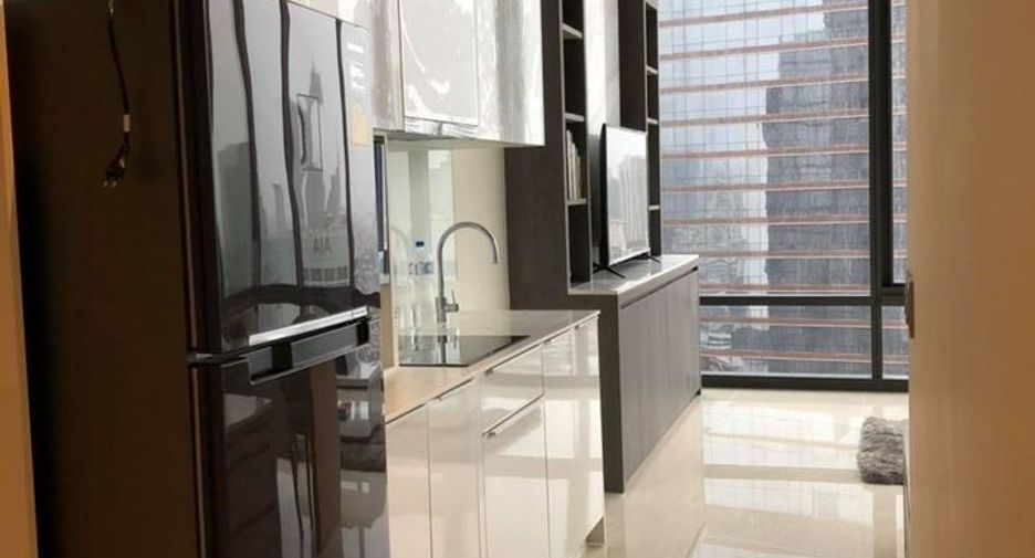 Condo en venta de 2 habitaciones en Bang Rak, Bangkok