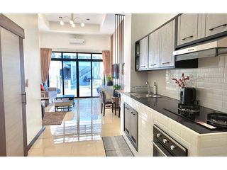 For sale 3 bedrooms townhouse in Ko Samui, Surat Thani
