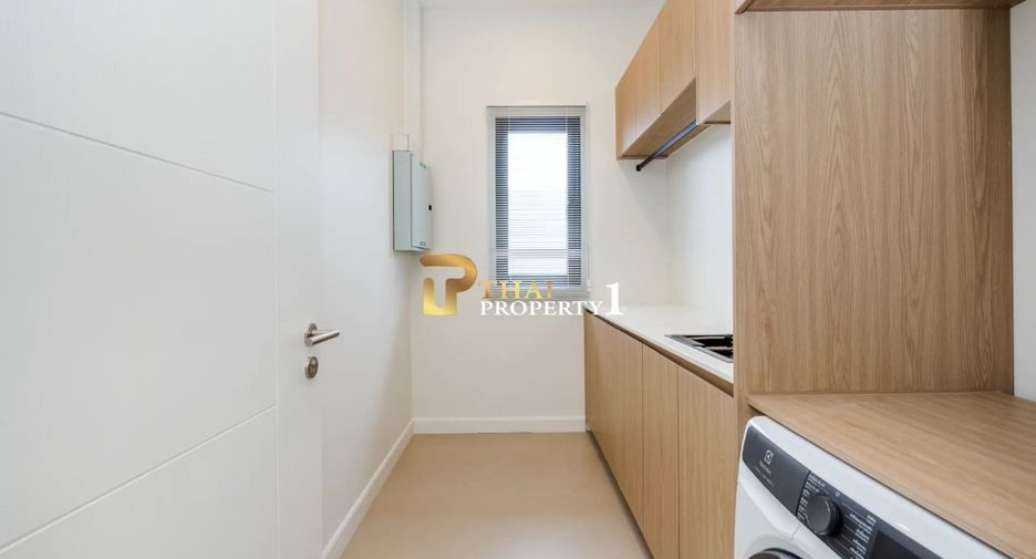 For sale 3 bedrooms villa in Hua Hin, Prachuap Khiri Khan