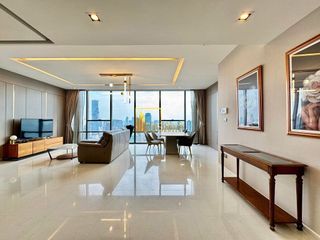 ขาย 2 ห้องนอน คอนโด ใน สาทร, กรุงเทพฯ