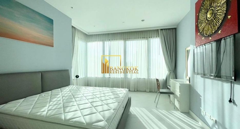 For rent and for sale 2 bedrooms condo in Pathum Wan, Bangkok