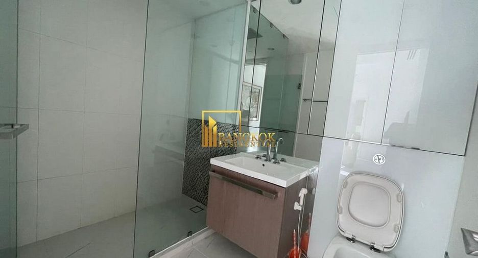 For rent and for sale 2 bedrooms condo in Pathum Wan, Bangkok