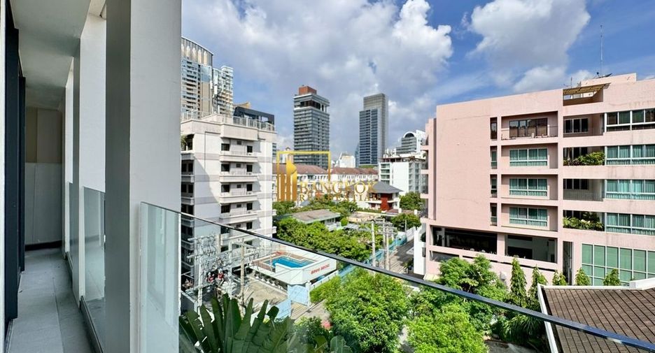À vendre 2 chambres condo à Watthana, Bangkok