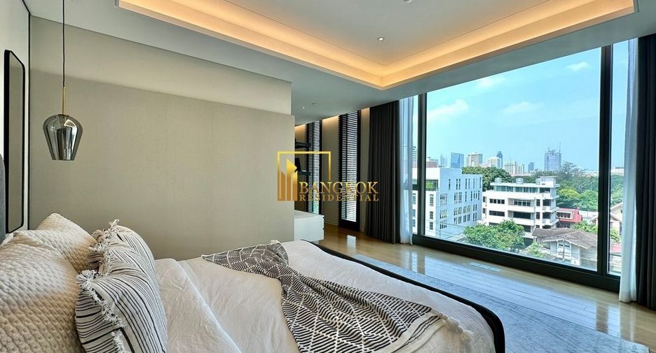 For rent そして for sale 2 ベッドルーム condo in Pathum Wan, Bangkok